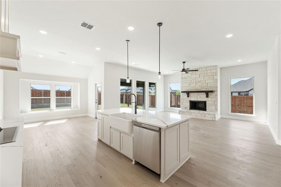 Furnished interior view inside a new home in North Grove, Waxahachie (Image 12).