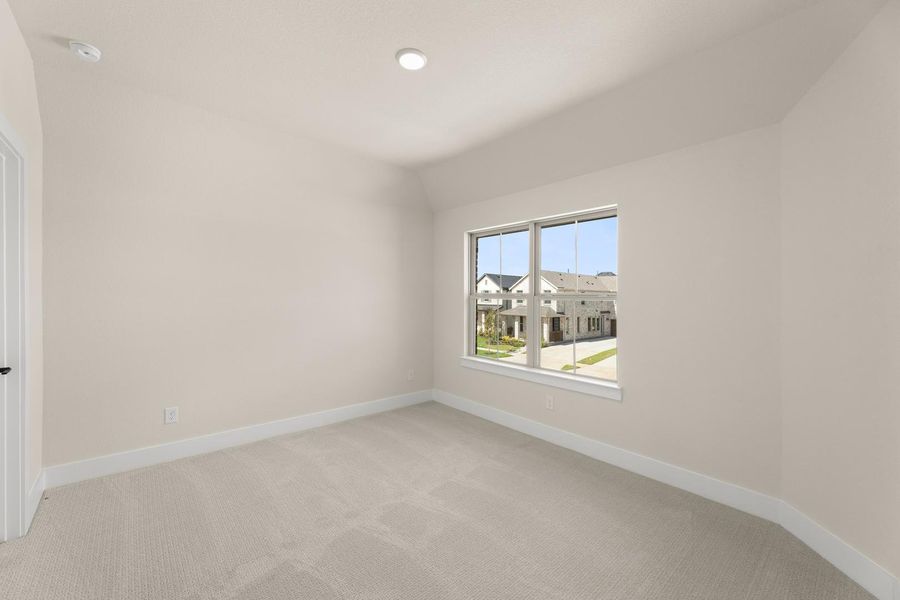 Spacious, unfurnished interior of a new home in Garden Collection at Union Park, Little Elm (Image 24).
