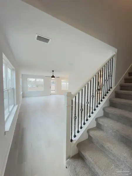 Spacious, unfurnished interior of a new home in Allison Acres, Cantonment (Image 9).