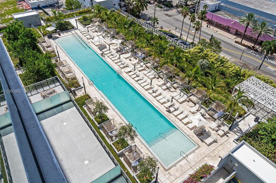 Community amenities in , Miami Beach (Image 60).