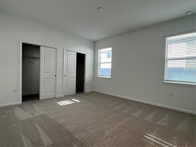 Spacious, unfurnished interior of a new home in Hills of Minneola, Minneola (Image 9).
