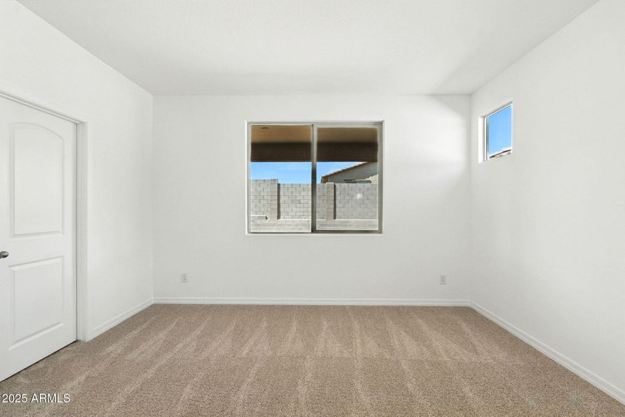 21-web-or-mls-Hilton-21 (3) 21-web-or-mls-Hilton-21 (3)