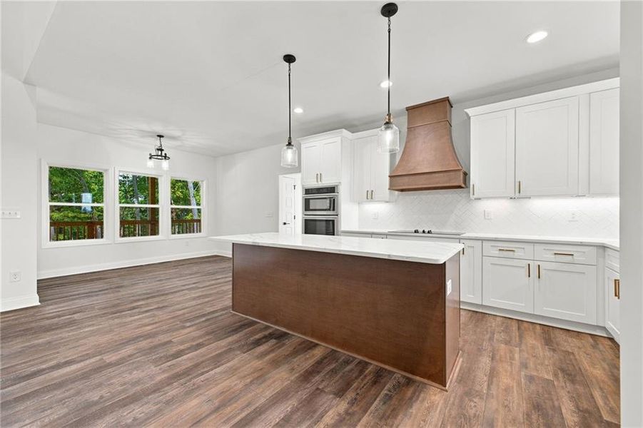 Furnished interior view inside a new home in , Cedartown (Image 17).
