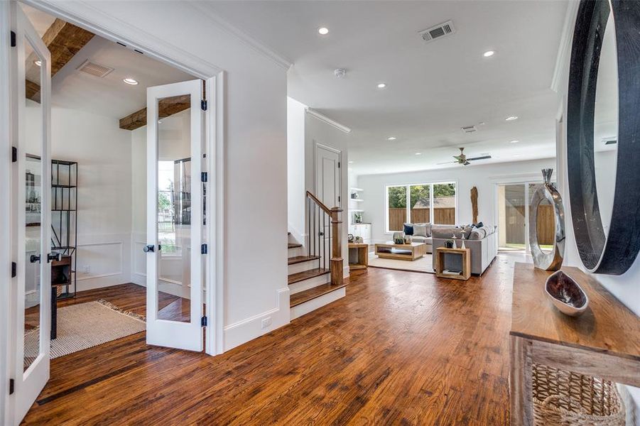 Furnished interior view inside a new home in , Dallas (Image 34).