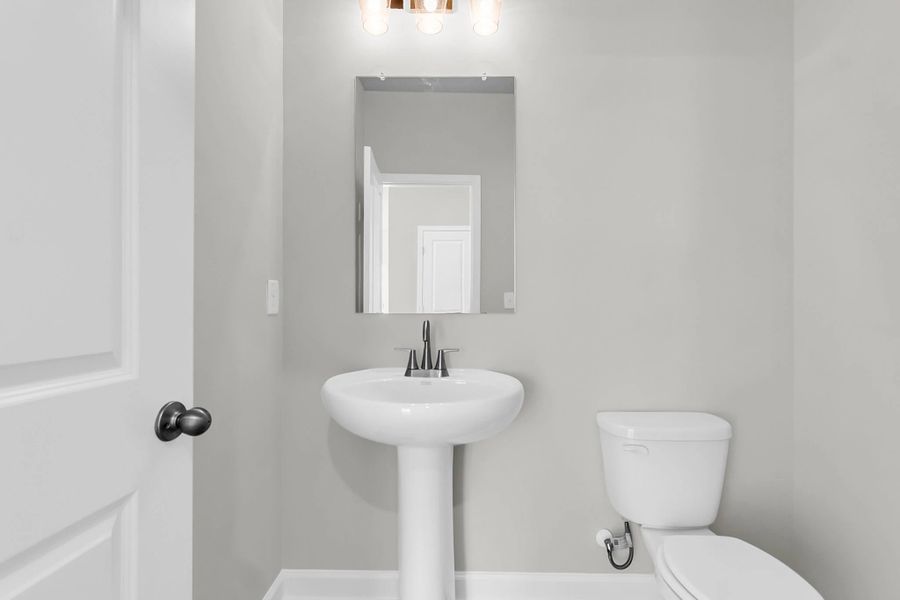 Similar McKinley floorplan with Timeless Collection. Features and finishes vary.