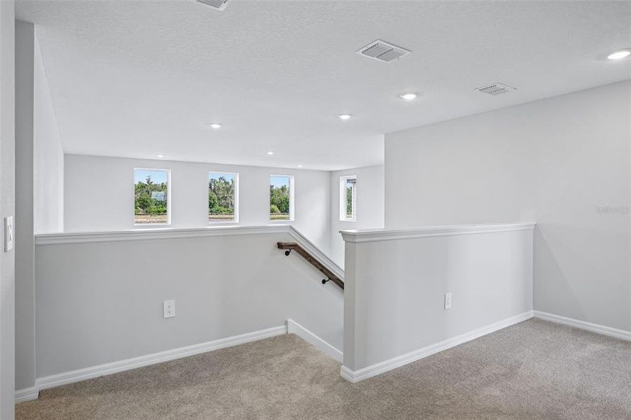 Spacious, unfurnished interior of a new home in Berry Bay, Wimauma (Image 16).
