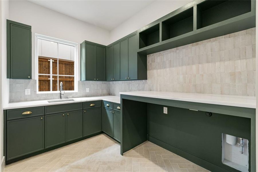 Furnished interior view inside a new home in , Dallas (Image 9).