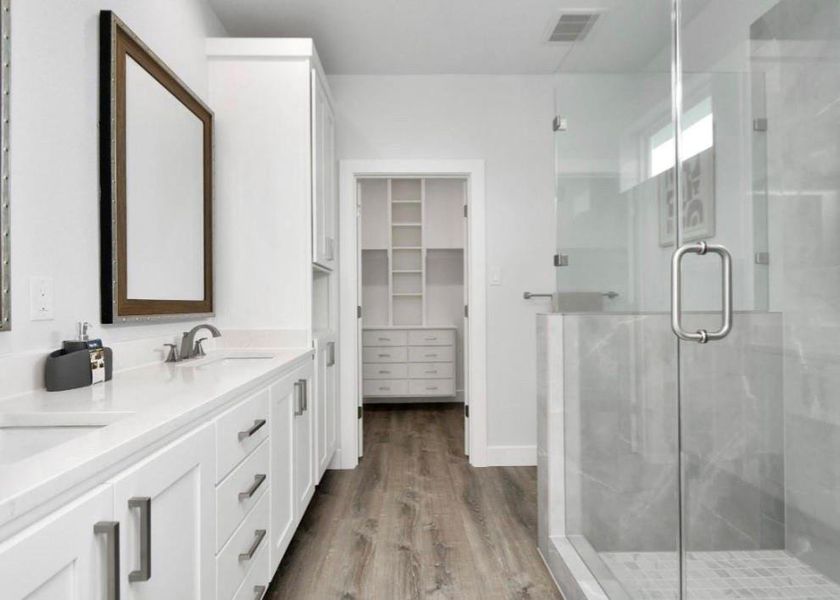 Furnished interior view inside a new home in , Galveston (Image 16).