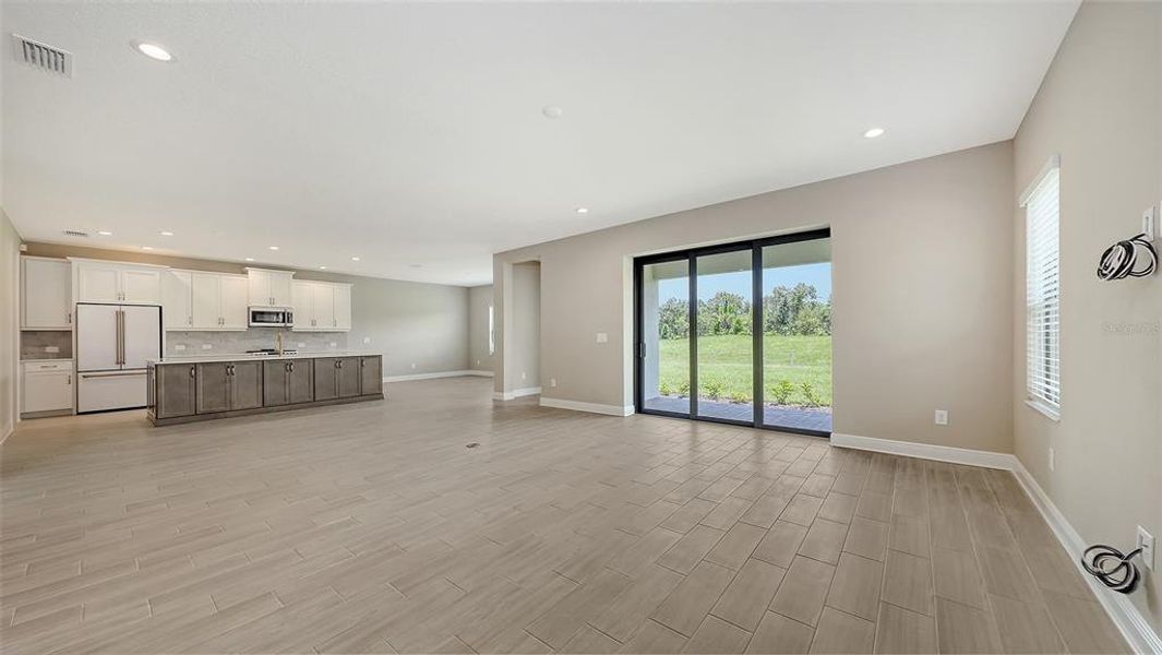 Spacious, unfurnished interior of a new home in Palm Grove, Lakewood Ranch (Image 44). Spacious, unfurnished interior of a new home in Palm Grove, Lakewood Ranch (Image 44).