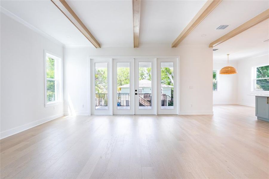 Spacious, unfurnished interior of a new home in , St. Petersburg (Image 22).