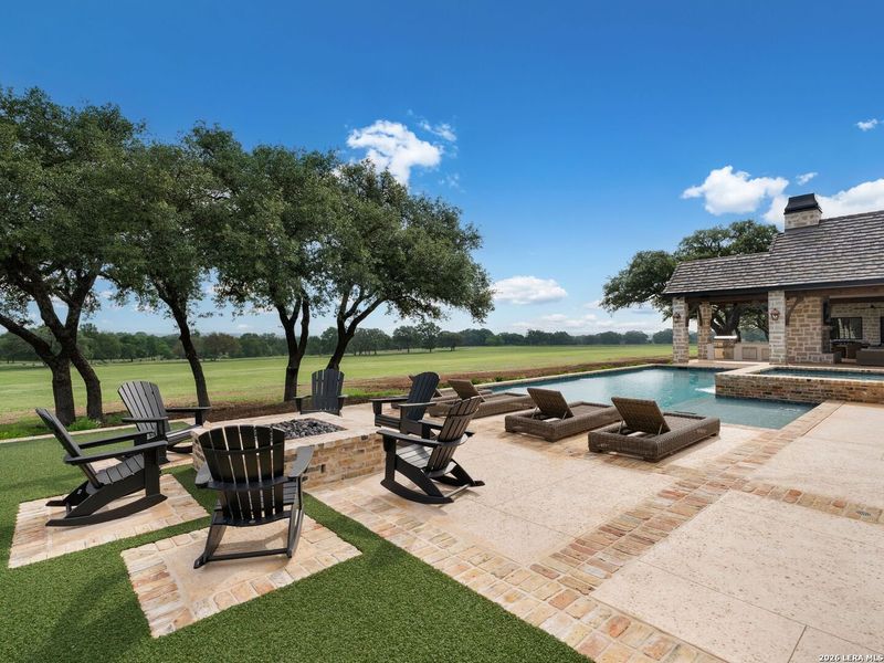 Community amenities in , Boerne (Image 42).