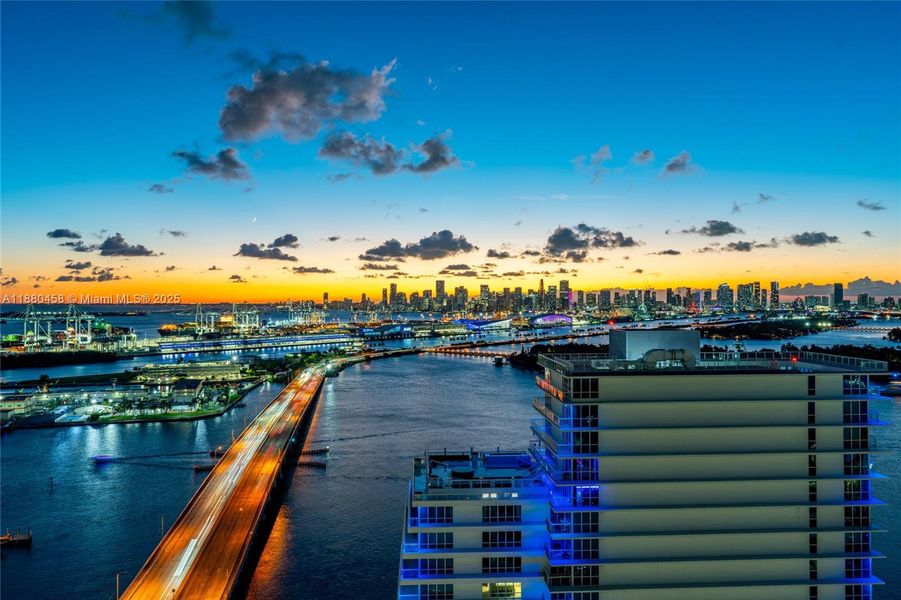 Image 43 of a home in Five Park. Image 43 of a home in Five Park.