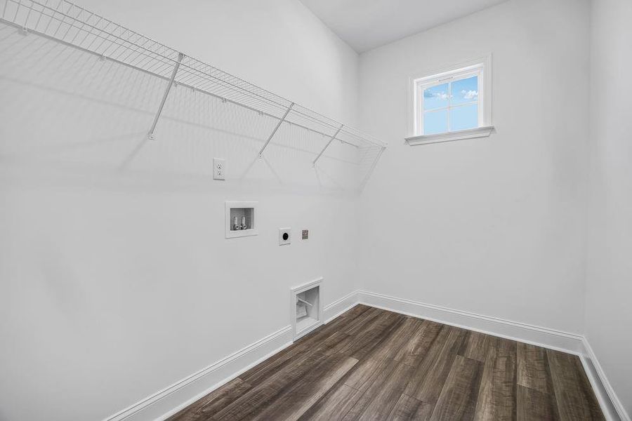 Image 44 of a home in Bailey Fence.