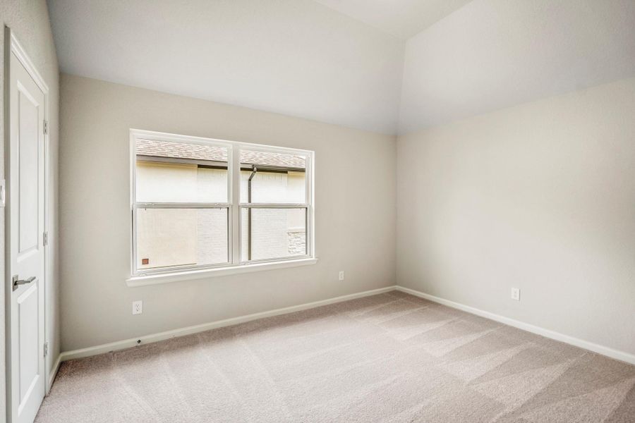 Spacious, unfurnished interior of a new home in Sienna 70' Lots, Missouri City (Image 36). Spacious, unfurnished interior of a new home in Sienna 70' Lots, Missouri City (Image 36).