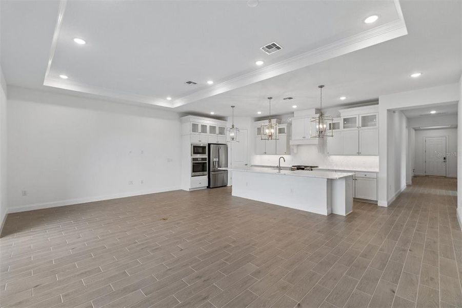 Spacious, unfurnished interior of a new home in Osprey Ranch, Horizon West (Image 14). Spacious, unfurnished interior of a new home in Osprey Ranch, Horizon West (Image 14).