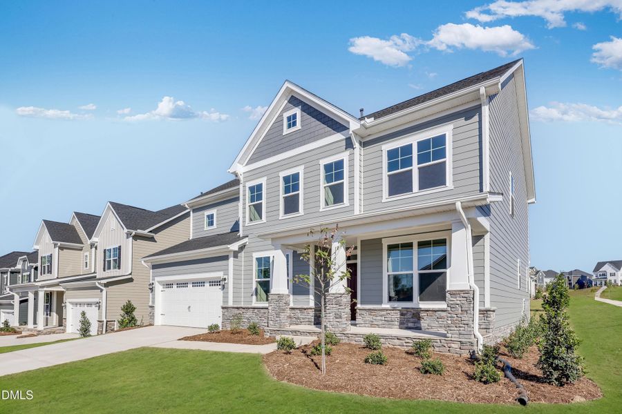 SUN_Stoneriver_Pic_Dalton_Front_2of3