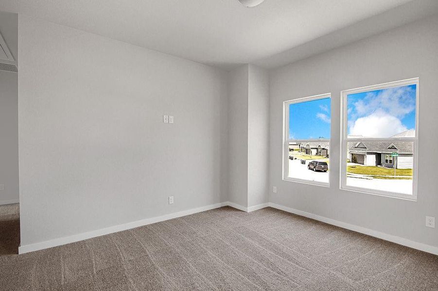 Spacious, unfurnished interior of a new home in Trails of Fossil Creek, Fort Worth (Image 15).