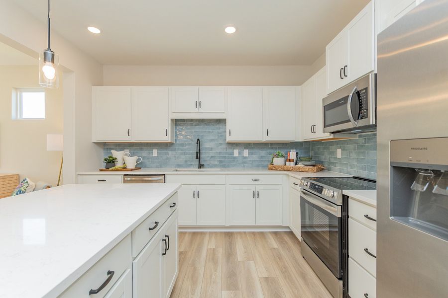 The Suwanee - Kitchen The Suwanee - Kitchen