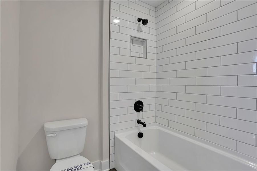 Image 76 of a home in Twin Lakes.