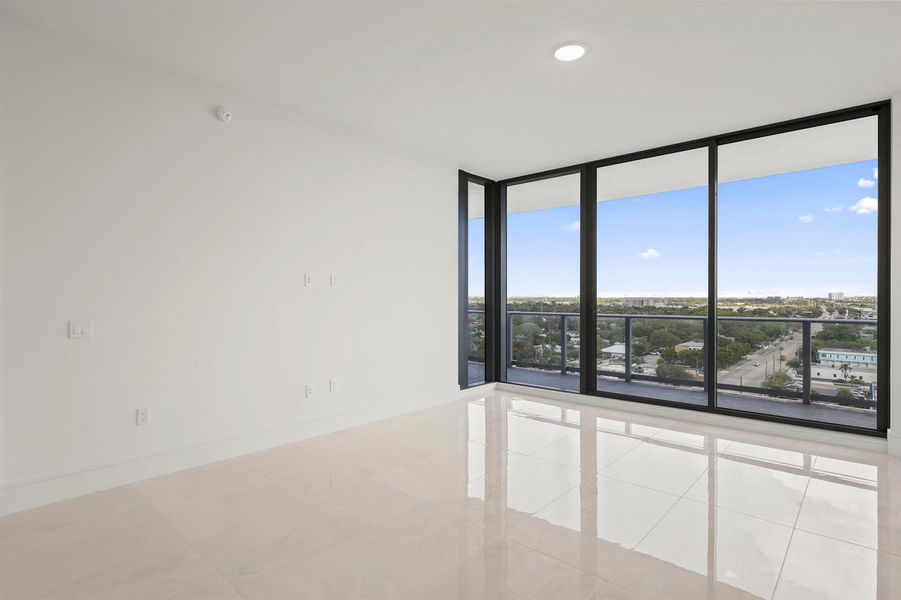220 Lake Shore Drive - 2.jpg-FULL 220 Lake Shore Drive - 2.jpg-FULL