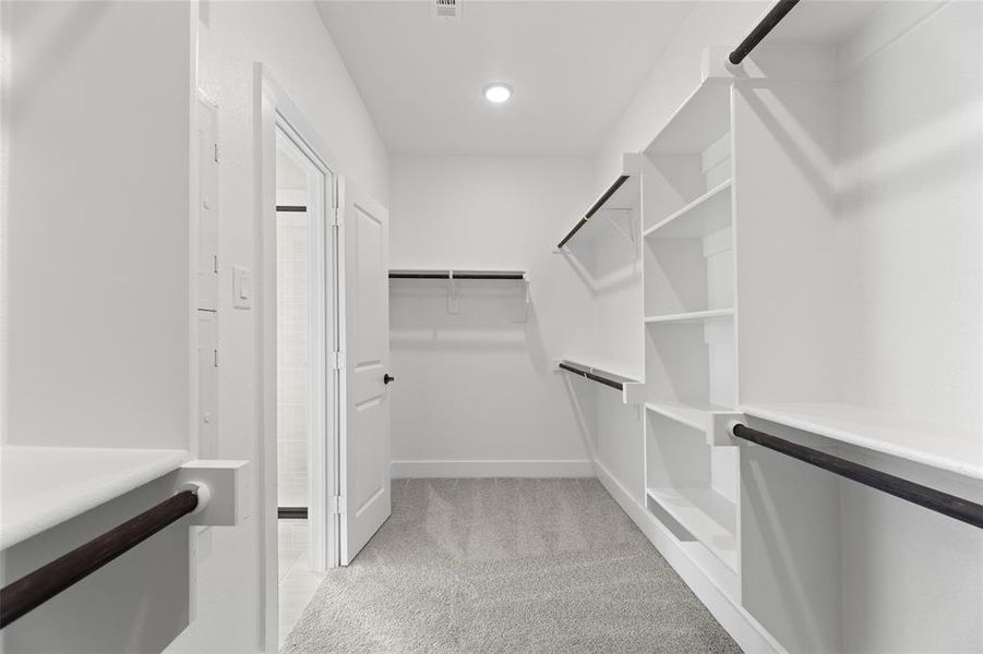 3108 Summer Rain  Closet