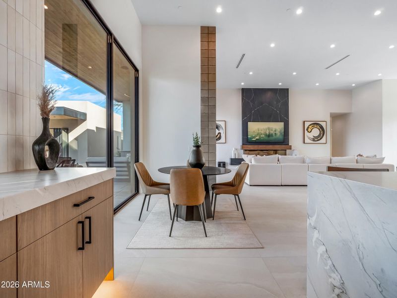 78_p2411505 78_p2411505