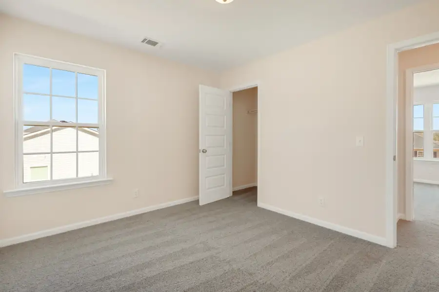 Representative unfurnished interior of a home built from the The Bagley by RTS Homes in Lakeside at Fifteen West, Hinesville (Image 28).