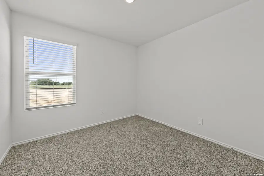 Spacious, unfurnished interior of a new home in Hickory Ridge, Elmendorf (Image 37).