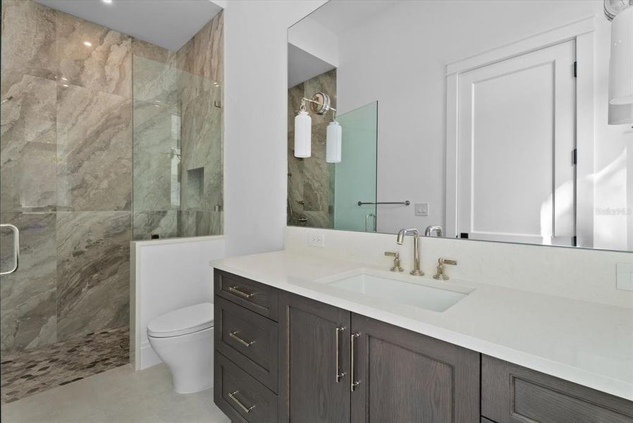 Furnished interior view inside a new home in , Sarasota (Image 13).