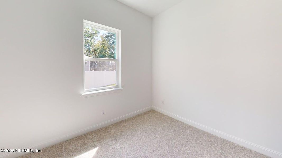 Spacious, unfurnished interior of a new home in RiverTown - Ravines, St. Johns (Image 12).