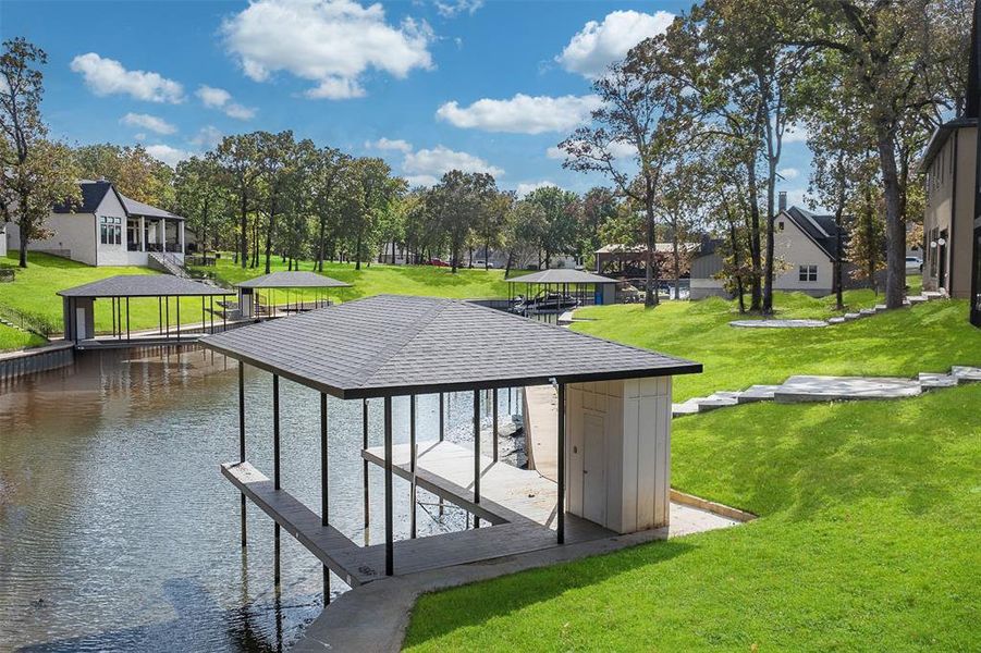 Exterior details and patio area of a home in , Mabank (Image 3). Exterior details and patio area of a home in , Mabank (Image 3).