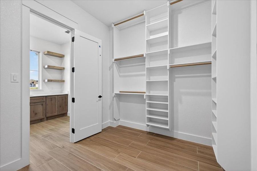 Image 37 of a home in .