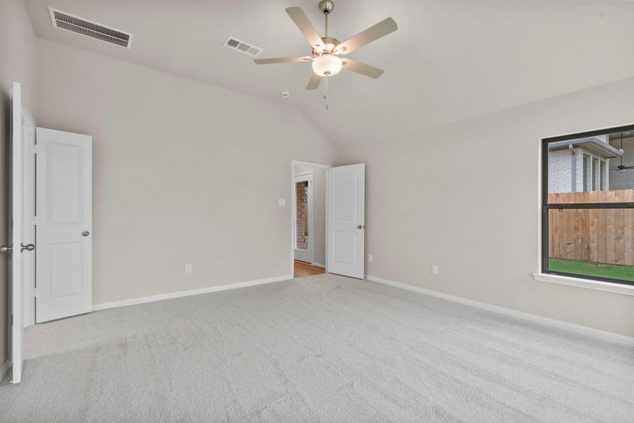 Spacious, unfurnished interior of a new home in Wildtree, Magnolia (Image 19).