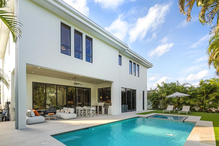 450 NE Spanish Ct Boca Raton FL-75 450 NE Spanish Ct Boca Raton FL-75
