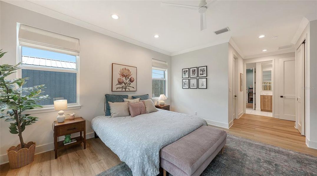 Furnished interior view inside a new home in , Sarasota (Image 15).