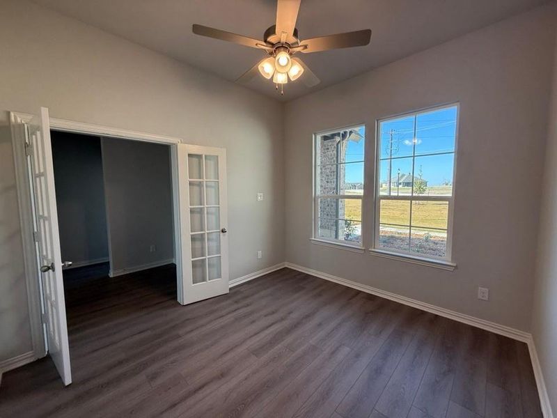 Spacious, unfurnished interior of a new home in Parker Heights, Valley View (Image 12).