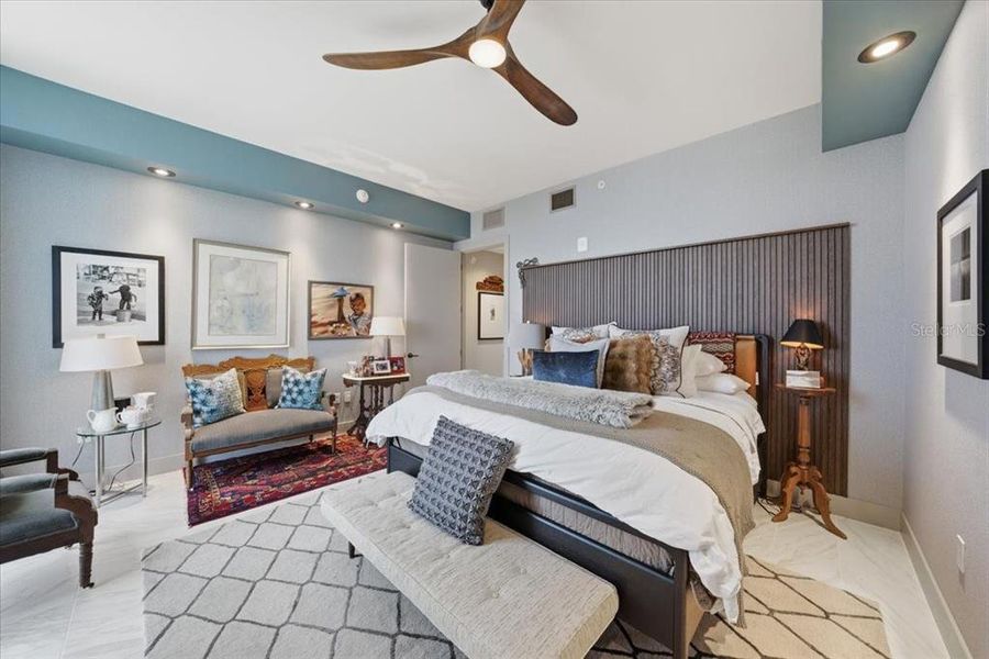 Furnished interior view inside a new home in , St. Petersburg (Image 31).