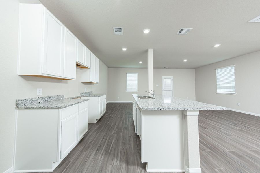 Furnished interior view inside a new home in Ridgeland Hills, Willis (Image 5).