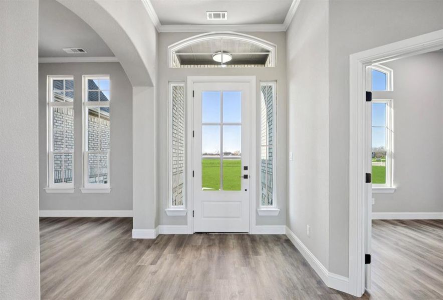 Spacious, unfurnished interior of a new home in , Royse City (Image 16).