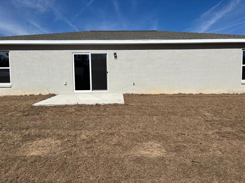 Exterior details and patio area of a home in , Citrus Springs (Image 16).