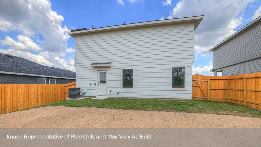 Front exterior of a new home in Ladera, Luling, TX, highlighting curb appeal (Image 19). Front exterior of a new home in Ladera, Luling, TX, highlighting curb appeal (Image 19).