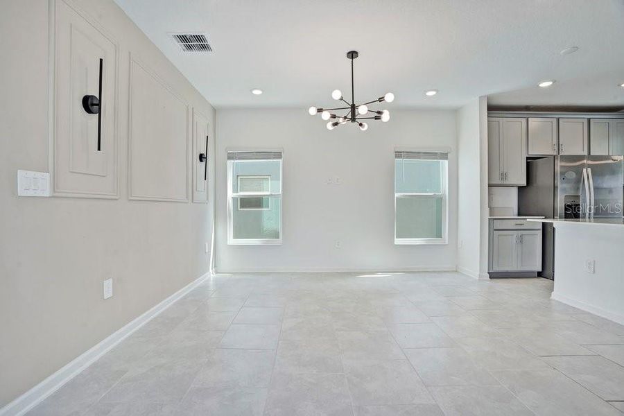 Spacious, unfurnished interior of a new home in Wellness Ridge, Clermont (Image 20).