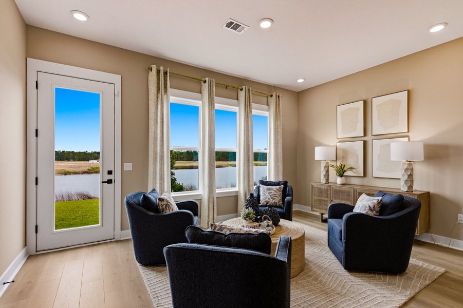 Representative furnished interior of a home built from the Sterling by Beazer Homes in Marshfield, Longs (Image 8).