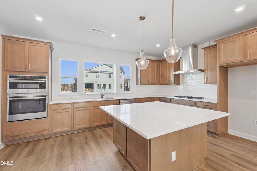 Elm Park 42_Kitchen 1_11.24.25_webready