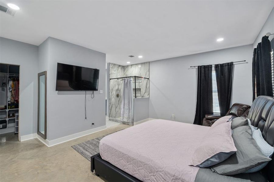 Furnished interior view inside a new home in , Malakoff (Image 6).