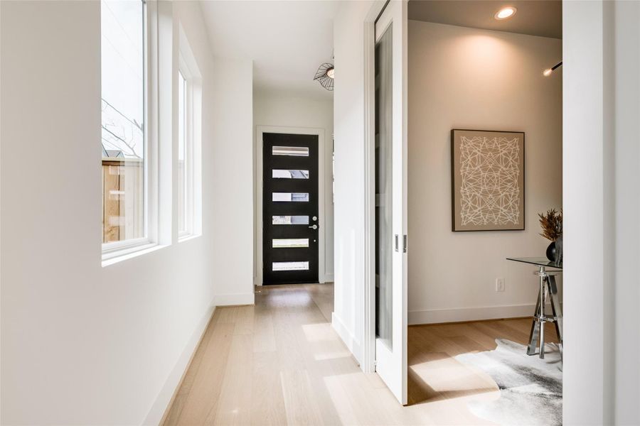 Spacious, unfurnished interior of a new home in , Houston (Image 21).