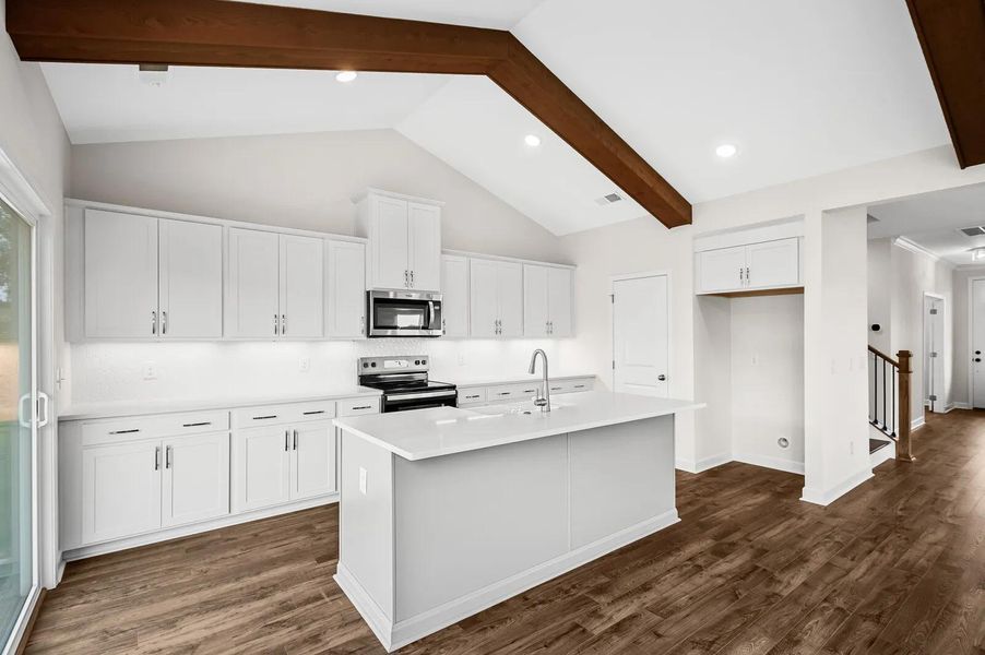 The Courtland C Kitchen