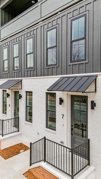 Exterior details and patio area of a home in , Atlanta (Image 32).