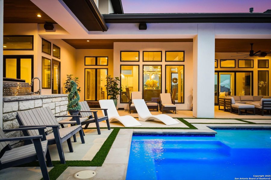 Exterior details and patio area of a home in , San Antonio (Image 35).