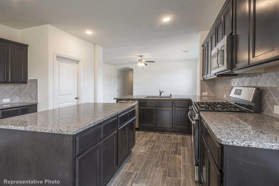 Image 8 of a home in Heartland.